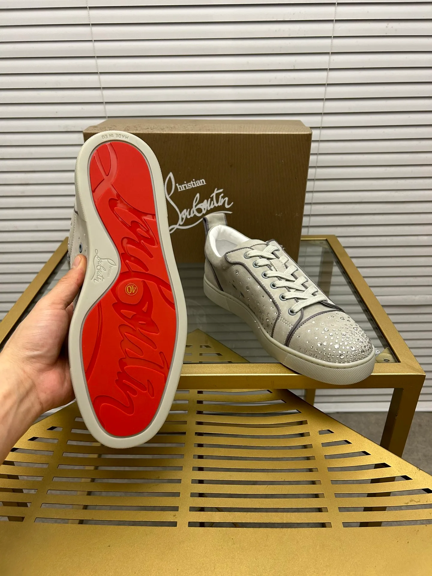 (Customized model) Ex-factory price is 500. christian louboutin (CL red sole shoes) counter series, casual sneakers for couples 📢 📢 📢 Exclusive hot style release 🎈🎈💪 Movable latex feet 👻 Finished outsole line [Proud] 😝Female 35-40# Male 38#-46, global supply😝 [Top version]: Original imported genuine leather upper, top original leather lining, original molded TPU outsole, original 1:1 detail processing, original shoe last,